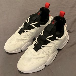 SIA Collective Sneakers